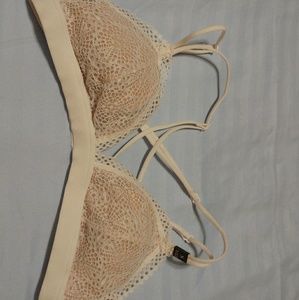 Victoria Secret Bra " BRAND NEW"